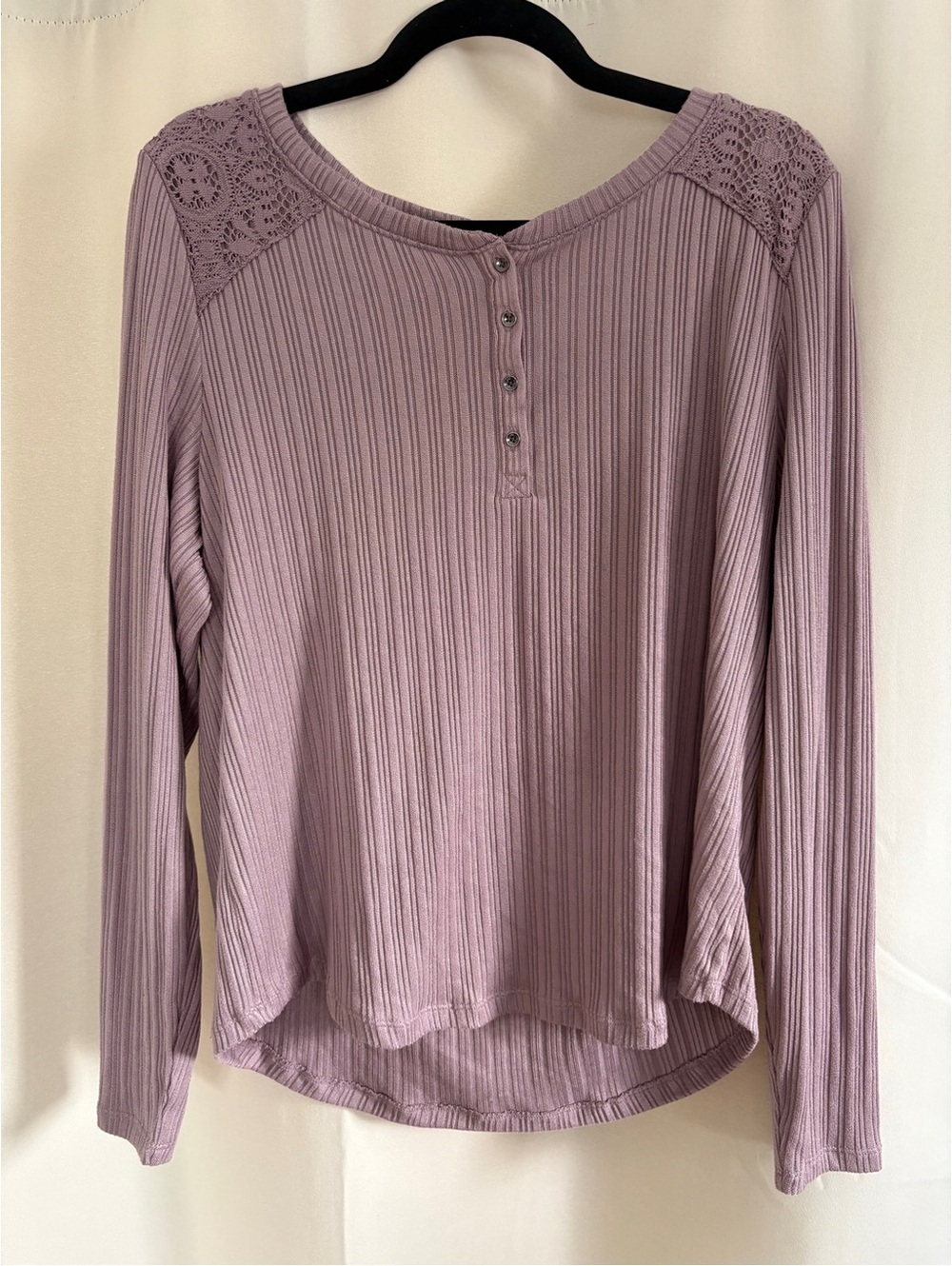 Lucky Brand Lilac Ribbed Henley Long Sleeve Shirt with Lace Shoulders XL